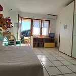Mono Le Lecce 53 Iris Apartment