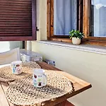 Mono Le Lecce 53 Iris Apartment
